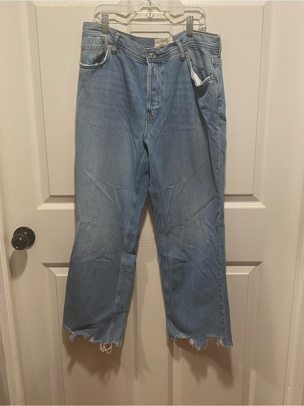 We The Free Light Blue Cropped Frayed Hem Jeans
